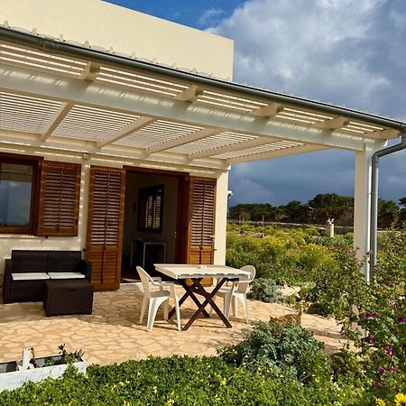 Aria Case Vacanze Favignana Eksteriør bilde