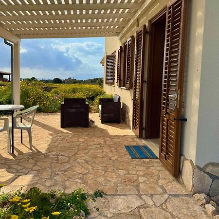 Aria Case Vacanze Favignana Eksteriør bilde