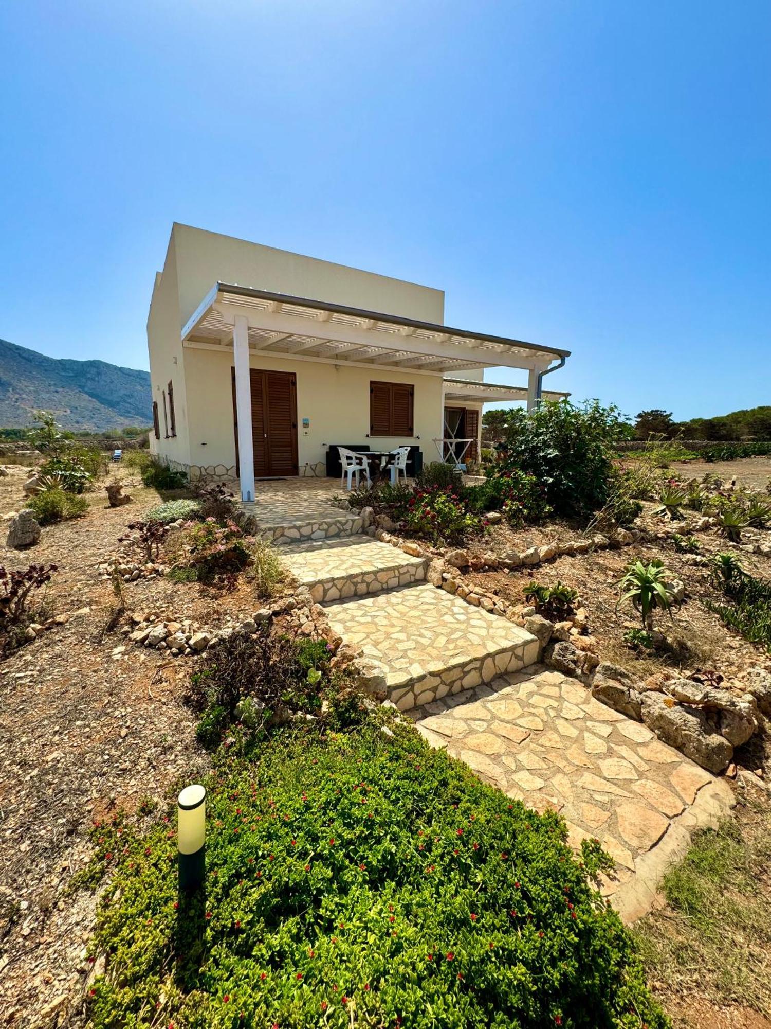Aria Case Vacanze Favignana Eksteriør bilde